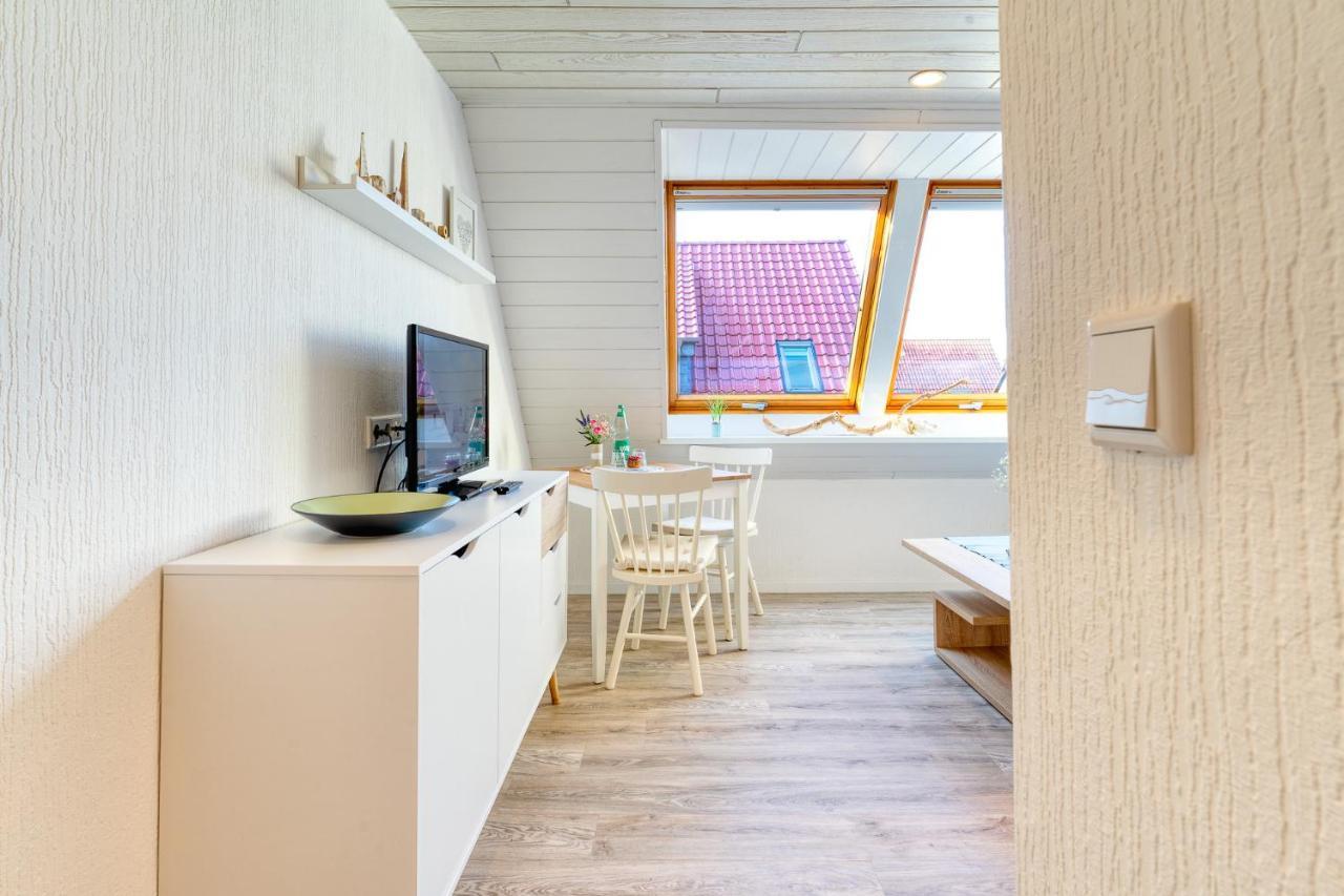 Ferienhaus Blumenmeer ノルダーナイ エクステリア 写真